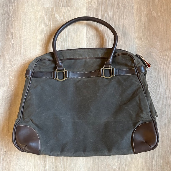 Oughton Weekender  Bag - Picture 11 of 12